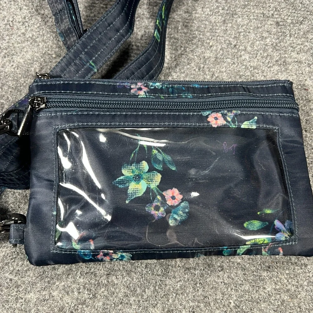 Lug‎ Peekaboo Convertible Crossbody Bag Blue Floral Zip Pockets Quilted RFID
